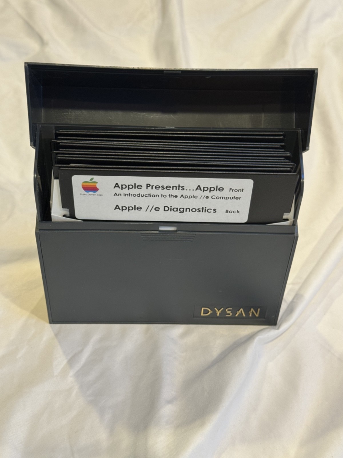 Apple IIe Computer Software bundle w/ Games - Applications - DOS - Diagnostics