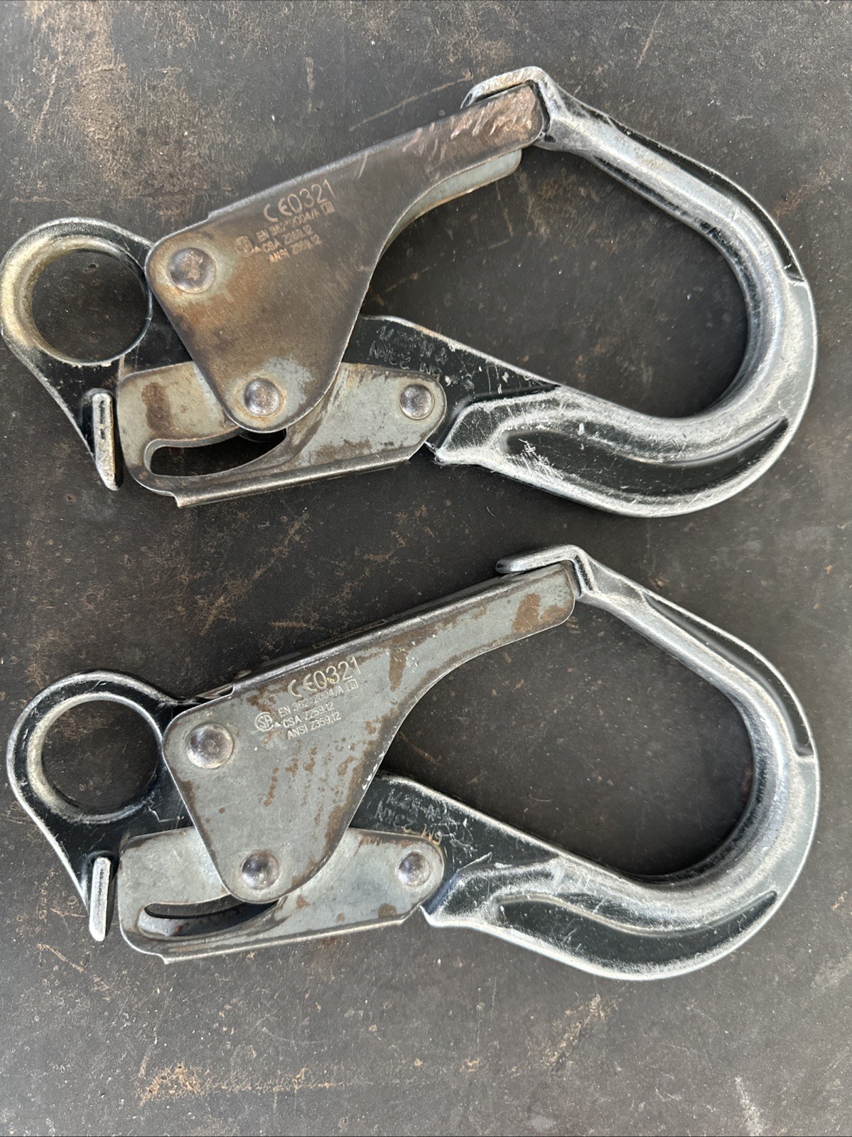 Aluminum Pelican Hooks 5m 23kn