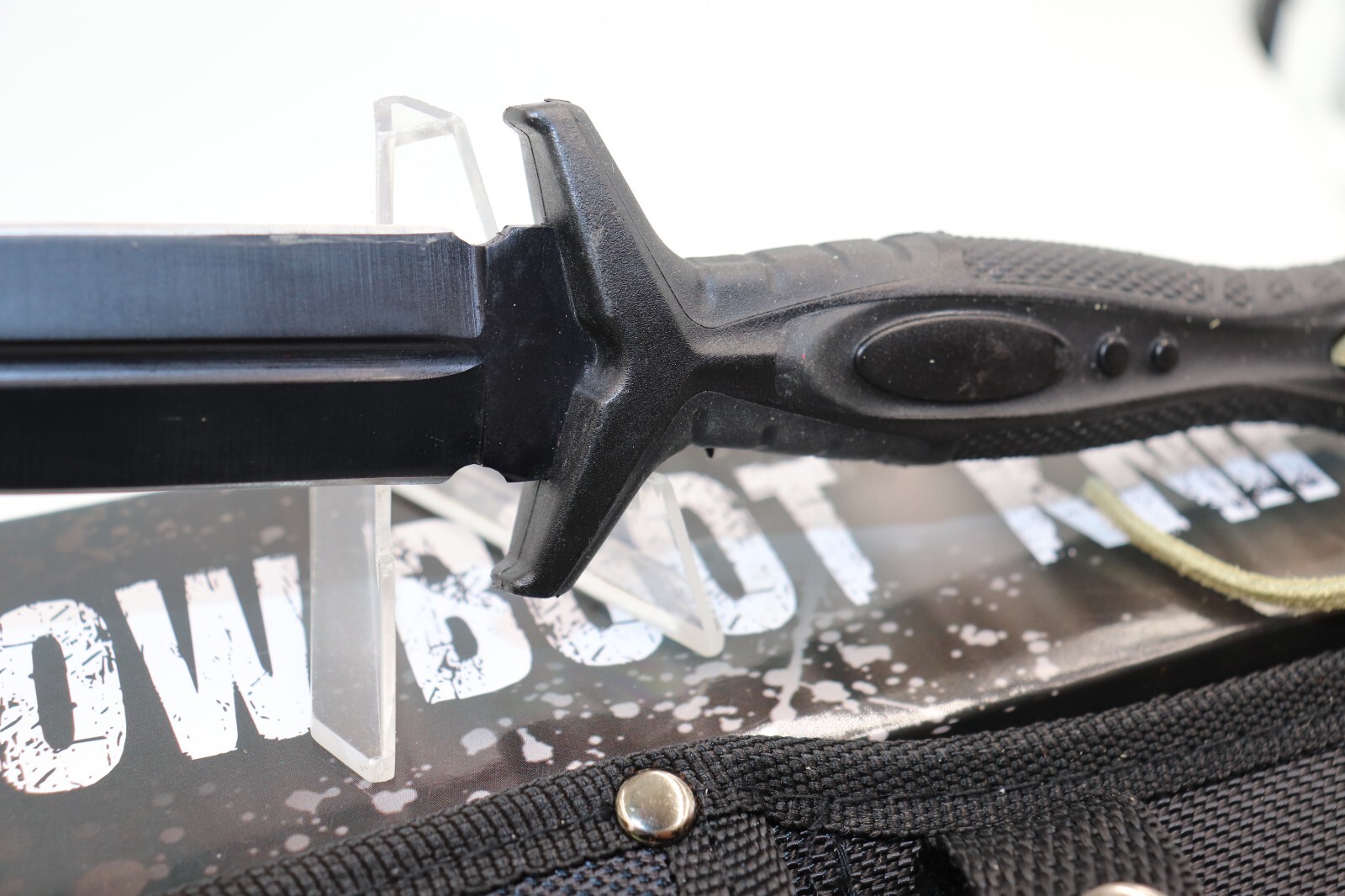 Shadow Boot Knife with Nylon Sheath NOS