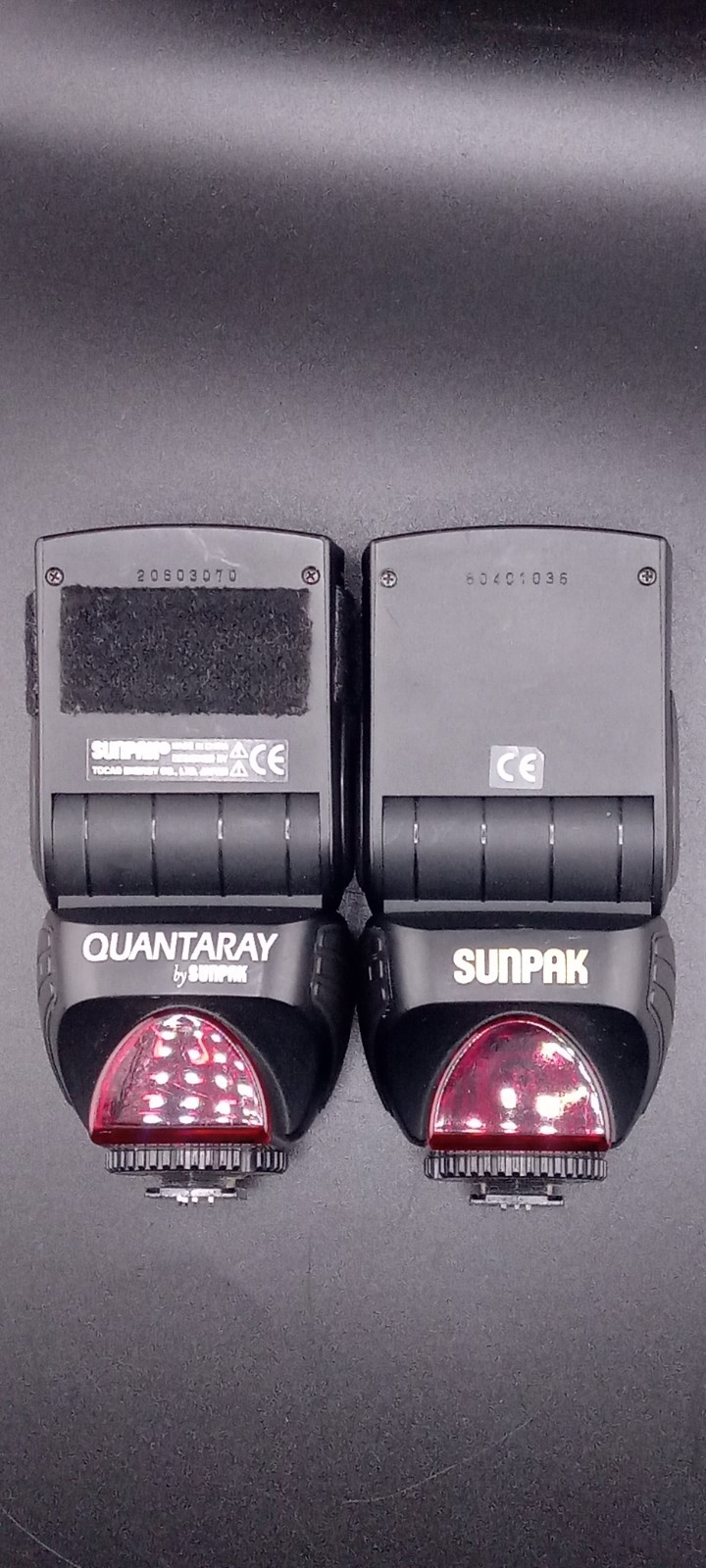 SUNPAK QUANTARAY FLASH UNITS LOT OF 2 NEAR MINT WORKING GREAT CONDITION