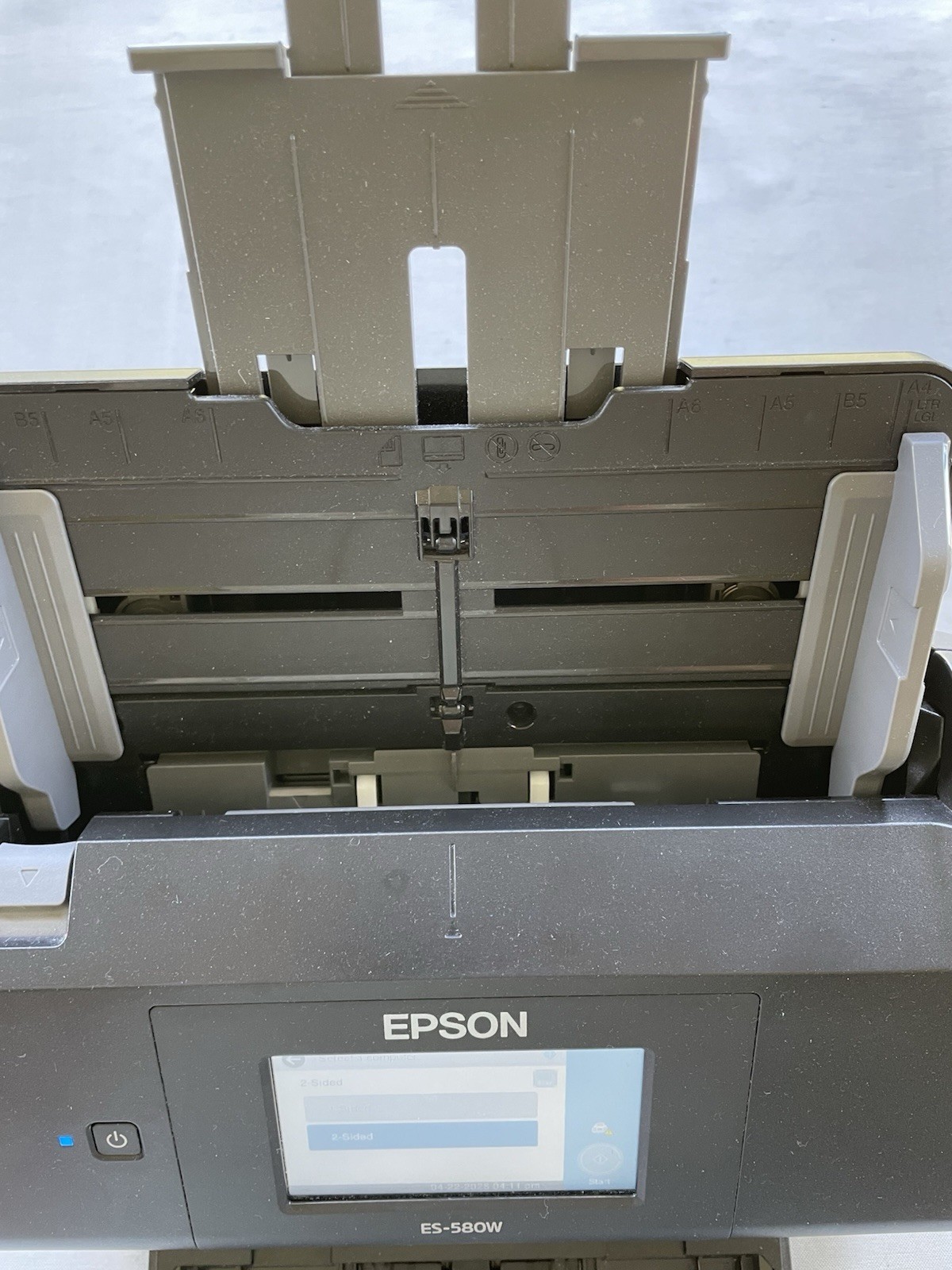 Epson WorkForce ES-580W Wireless Color Duplex Desktop Document Scanner