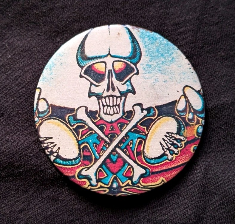 VTG 80s GRATEFUL DEAD AOXOMOXOA PINBACK BUTTON PIN R GRIFFIN ART tour t shirt