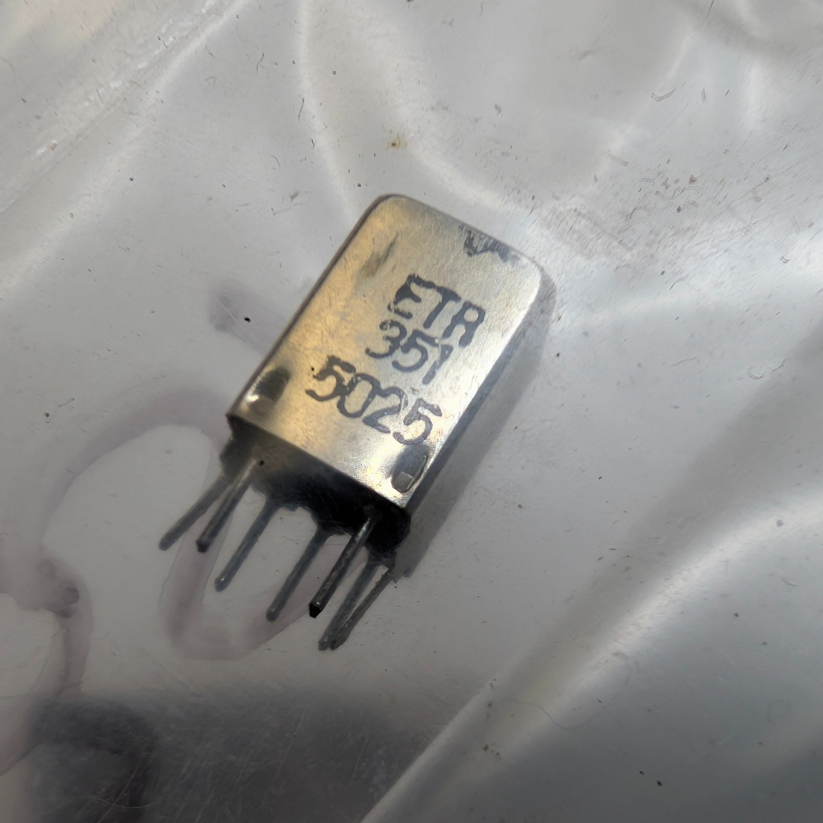 Vintage Shielded RF Coil Inductor Transformer ETR 351 5025 5-Pin Radio Part NOS
