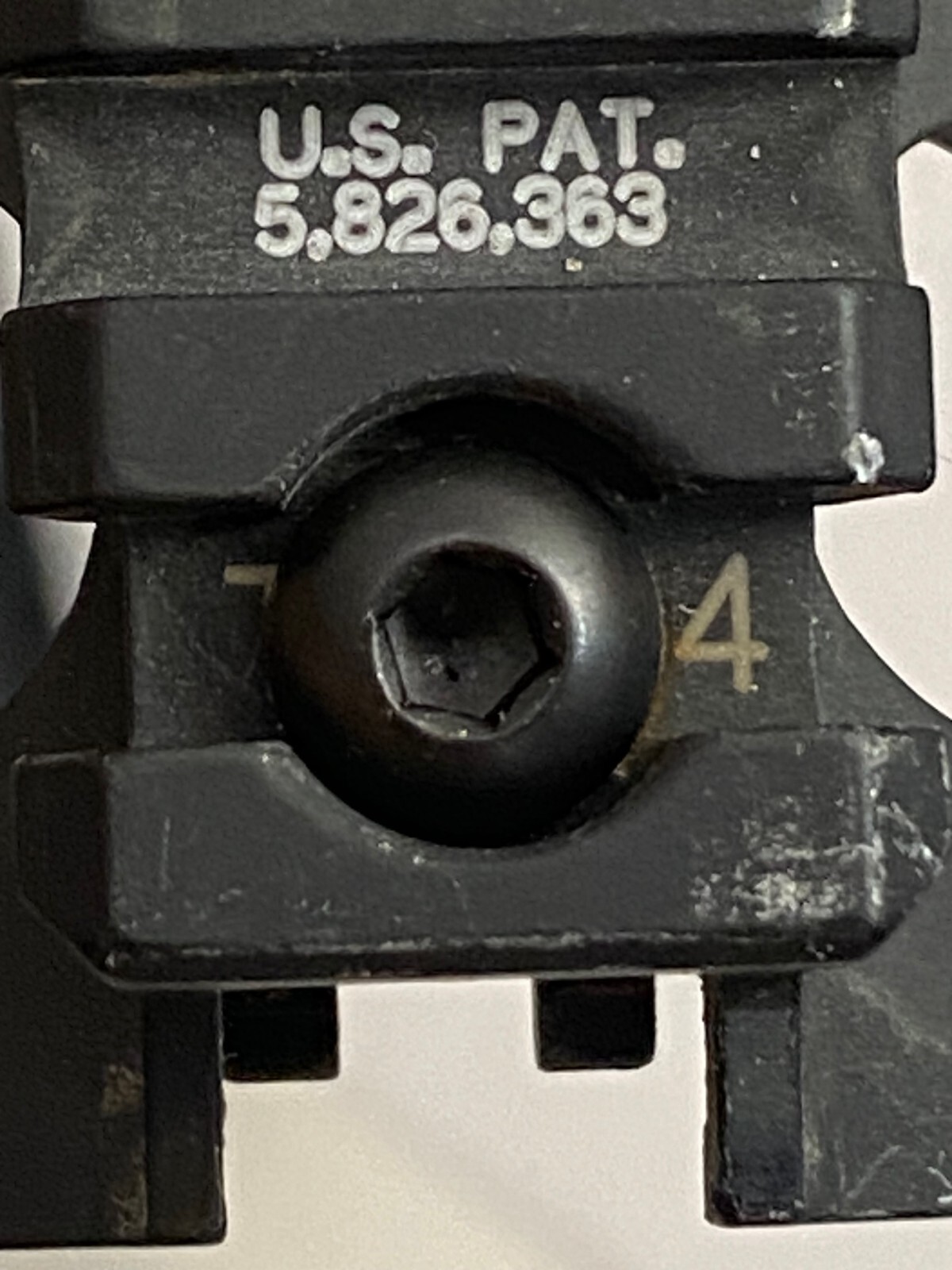 Kac Screw, RAS (24860) New, no stamp on head (1 screw)