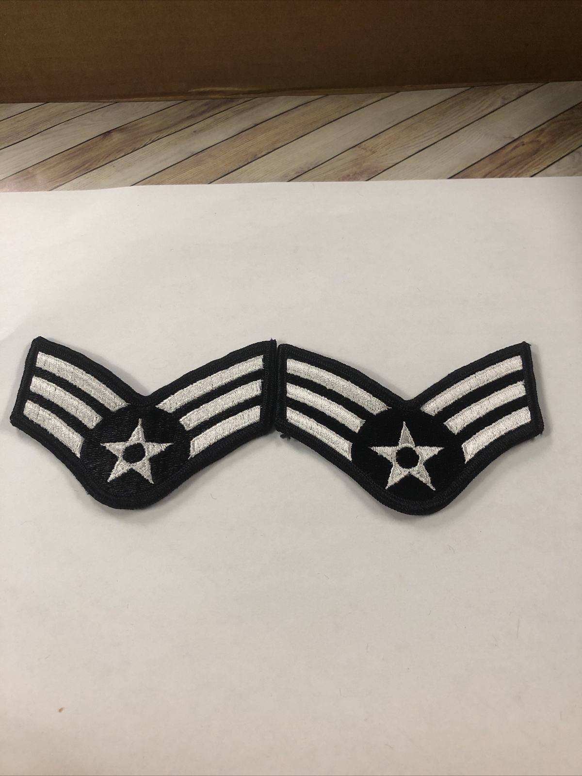 MILITARY PATCH US AIR FORCE RANK SET OF 2 SENIOR AIRMAN APPROX 3 1/2 INCHES