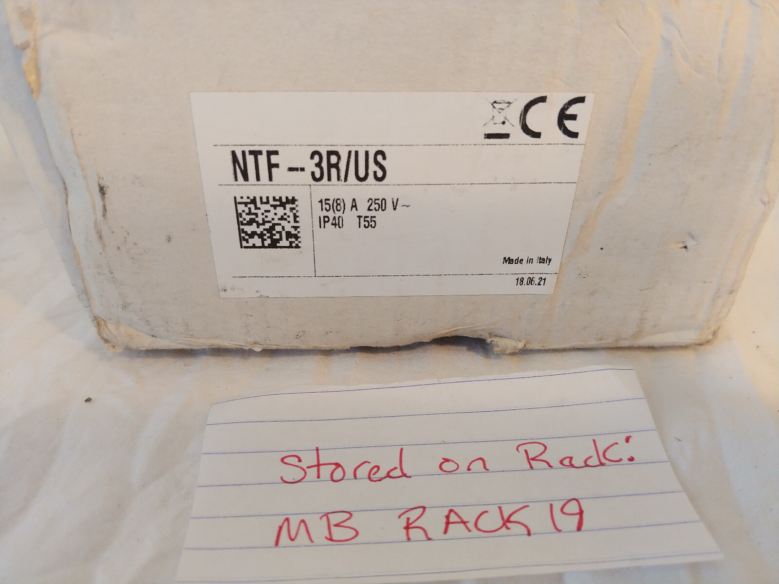 SPDT with Manual Reset NTF-3R/US - NOS Worn Box