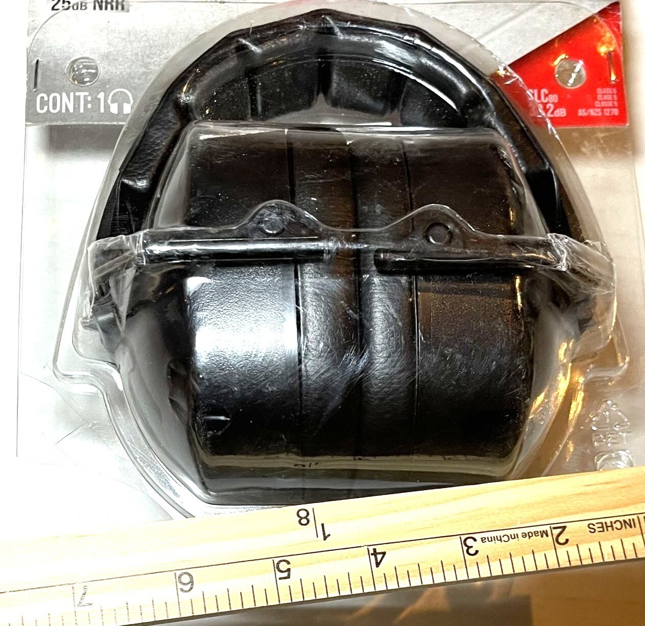 3M Earmuffs Noise Reduction Rating 25dB Adjustable Folds For Easy Storage Black