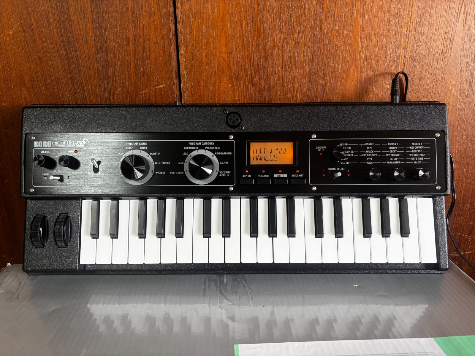 Korg Microkorg XL Plus Synthesizer with Vocoder w/ box, mic
