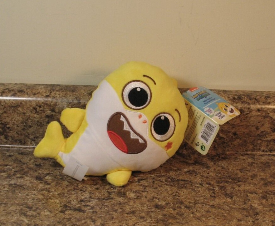 Pinkfong Baby Shark 8” Plush From WowWee NWT