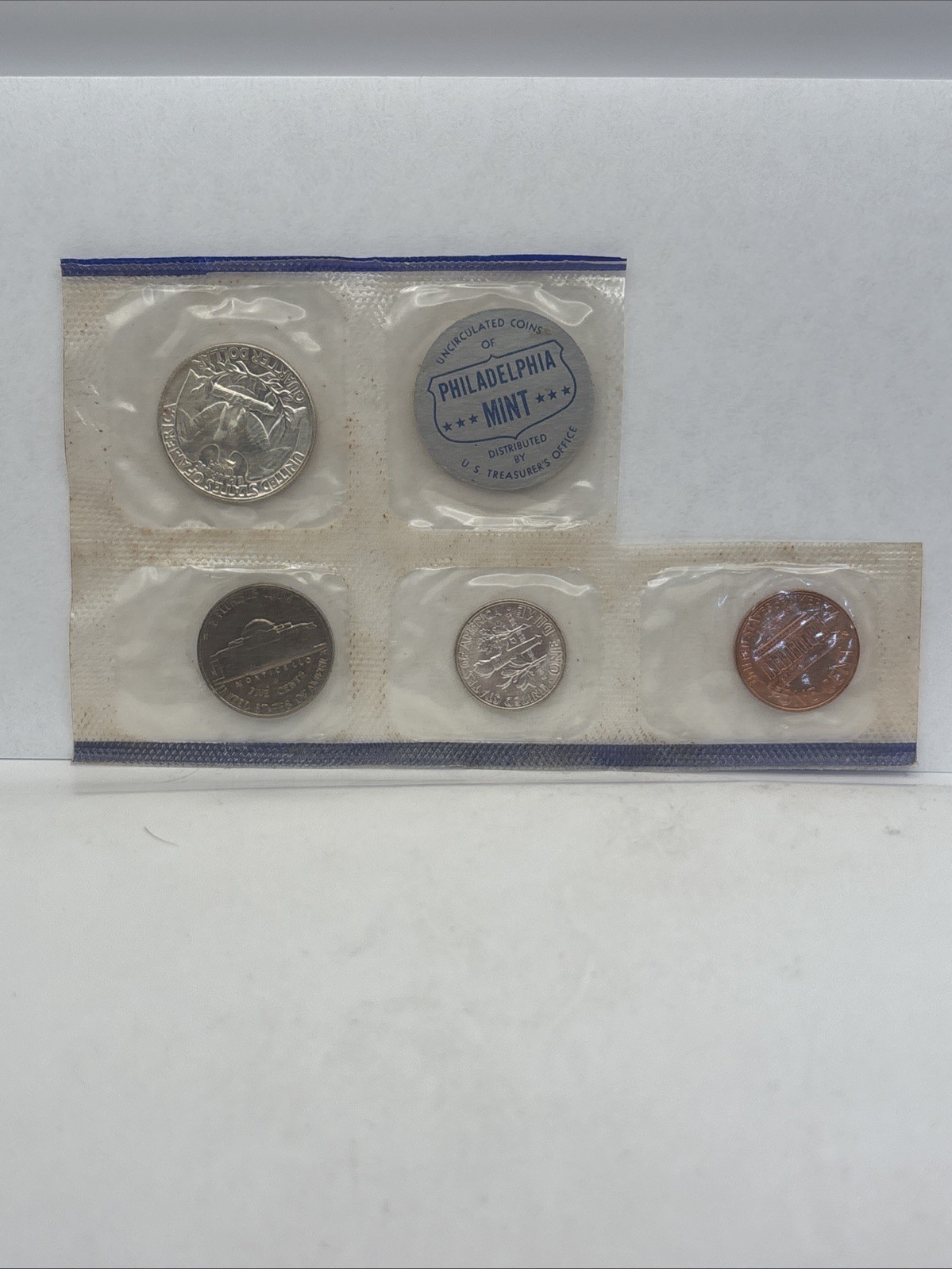 1959 Philadelphia Mint UNCIRCULATED Set Missing Half - 90% silver quarter & dime