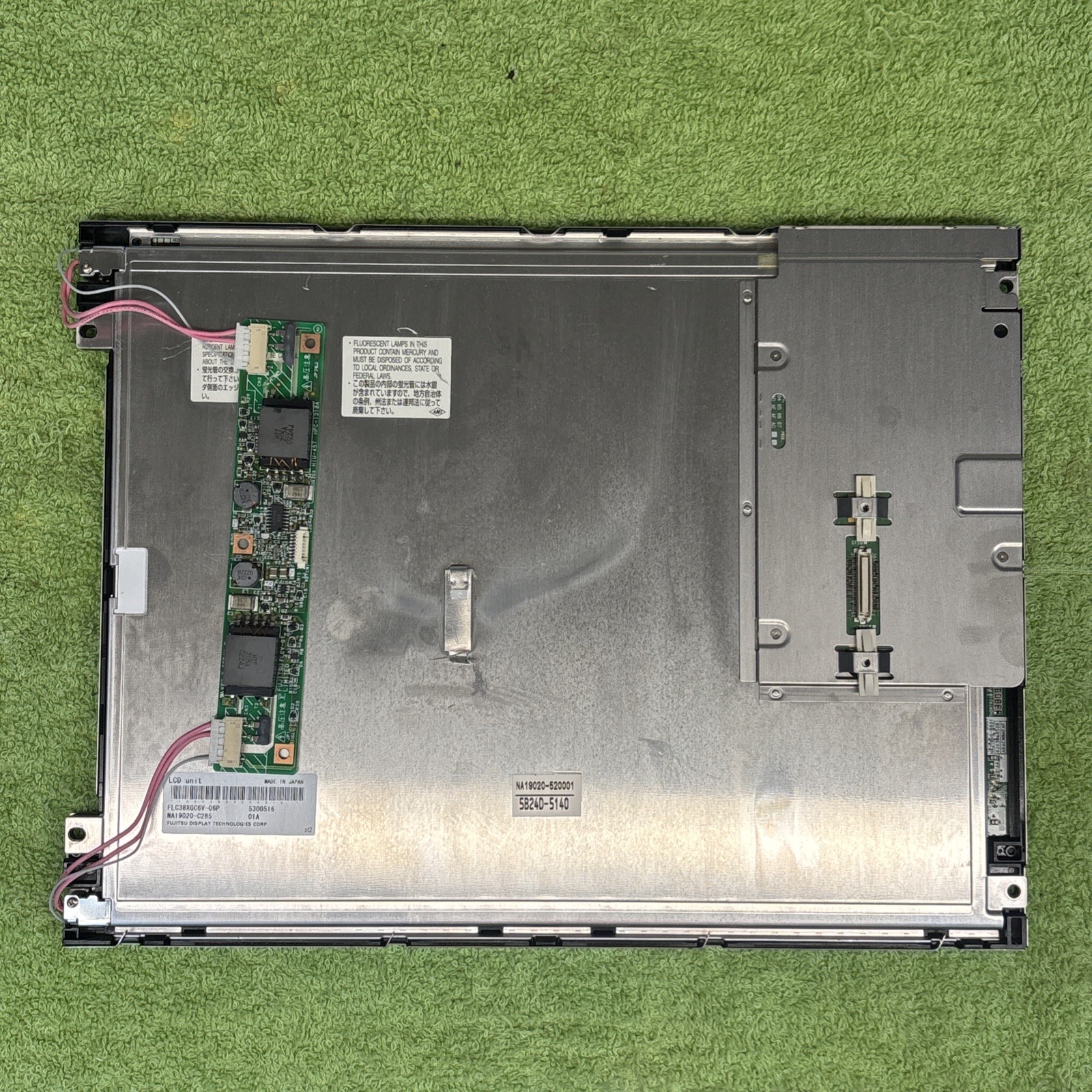 Fujitsu FLC38XGC6V-06P LCD Display Screen