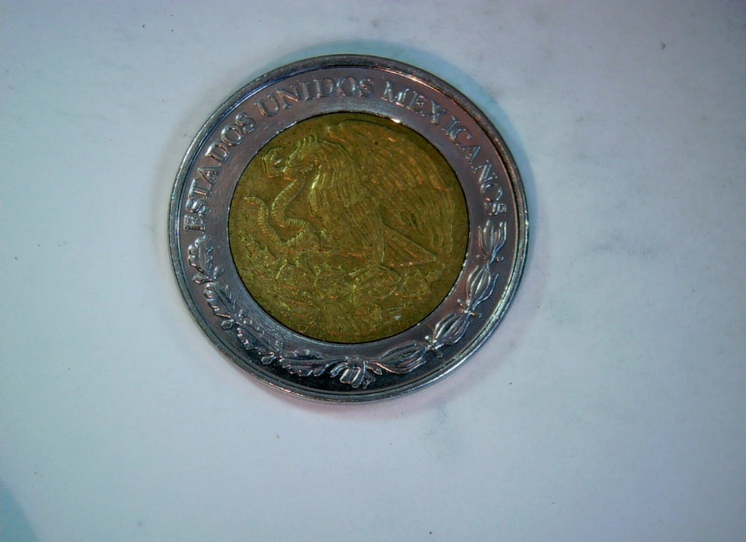 Mexico 2005 1 Peso Mexican 1 Peso (bimetallic, Eagle/Liberty Cap type) Coin