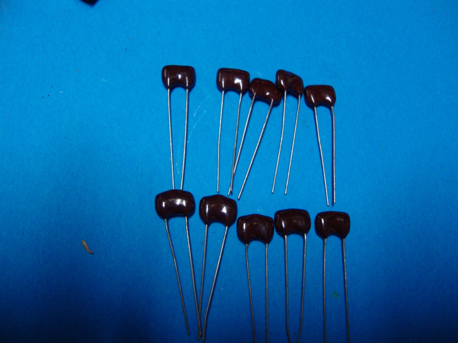 220pF Silver Dipped Mica 500V 5%  (quantity of 10)