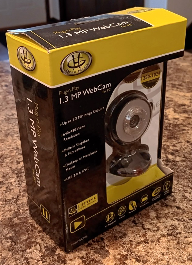 GEAR HEAD Plug-n-Play 1.3 MP WebCam, Model WC7401 NEW/SEALED