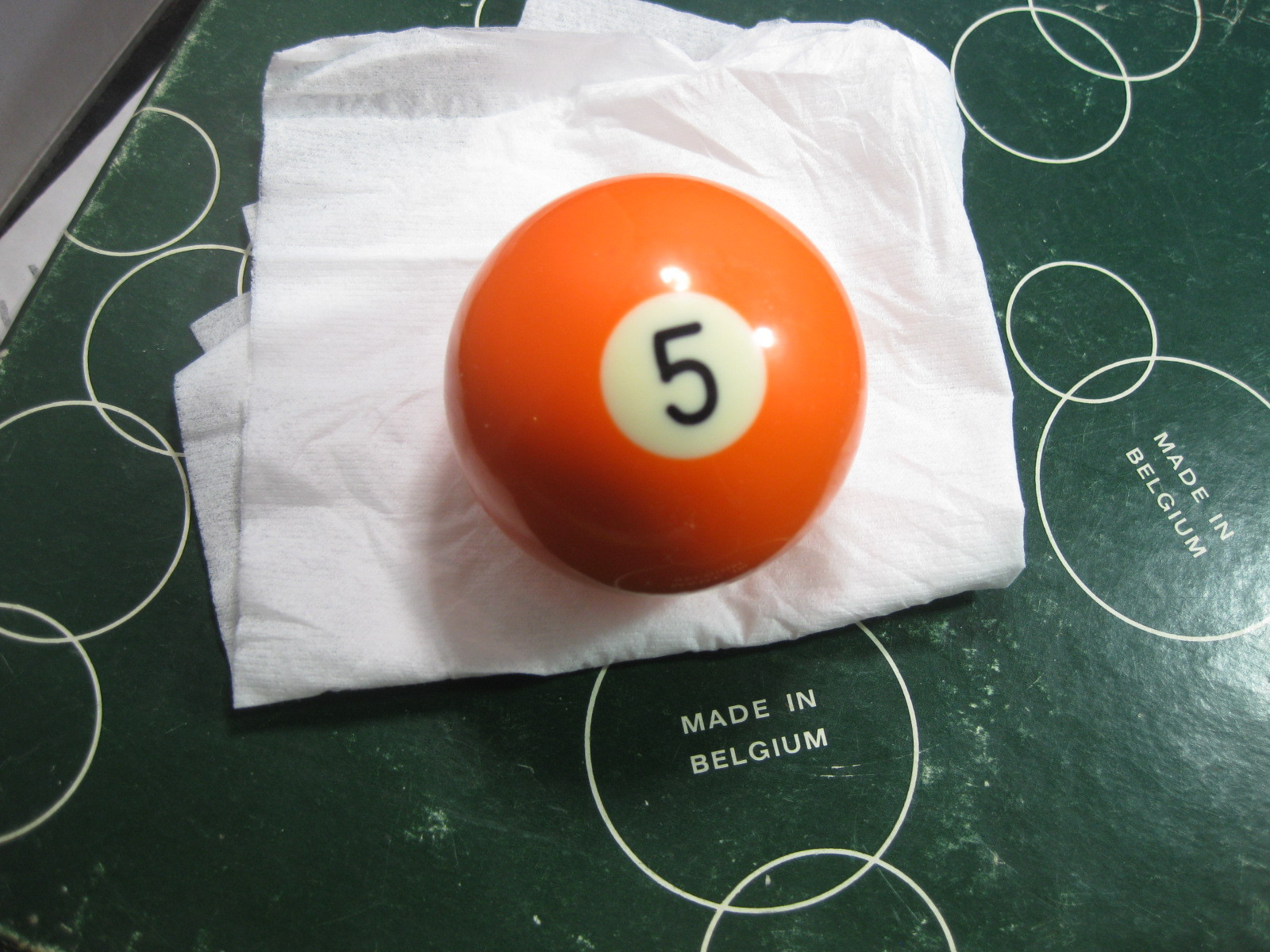 VINTAGE  ARAMITH #5  BILLIARDS BALL MADE IN BELGIUM 2 1/4" 6OZ.170GRM