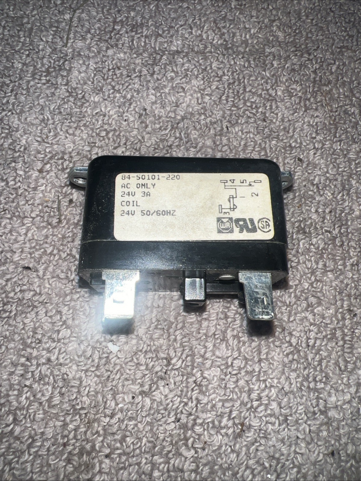 White Rodgers 84-50101-220 Fan Relay 24Vac 3A 24V 50/60Hz