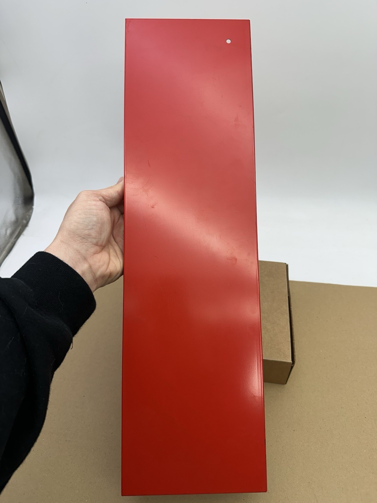 Snap-on KRA380 Roll Cab Sliding Parts Tray 21.5'' Wide x 6'' Deep x 1'' High Red