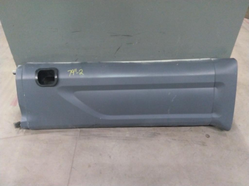 For 2020 PETERBILT 579 SIDE FAIRING Left ,  IL