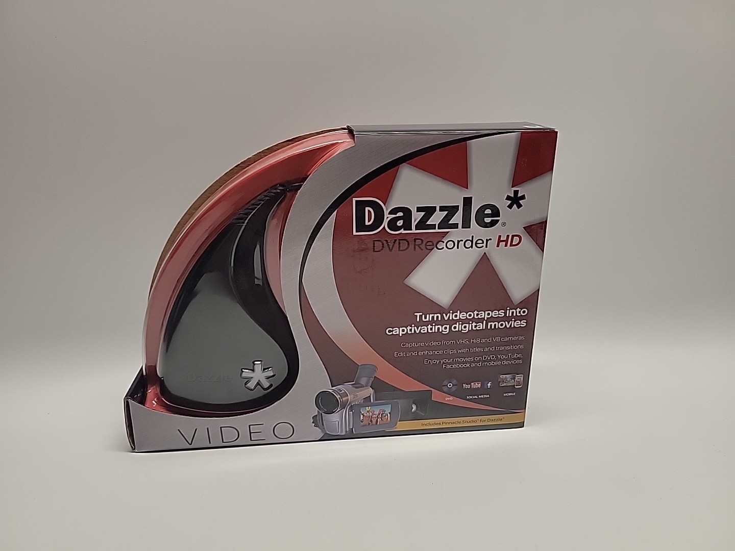 Pinnacle Dazzle DVD Recorder HD / Video Capture Device + Video Editing