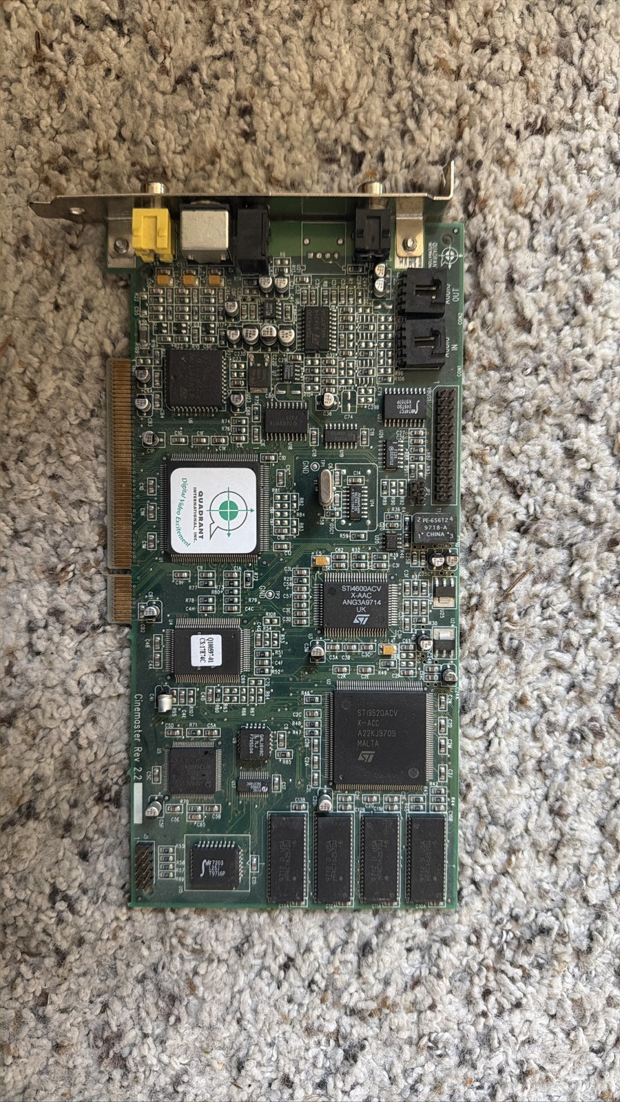Quadrant International CineMaster Rev 2.2 PCI Video Card