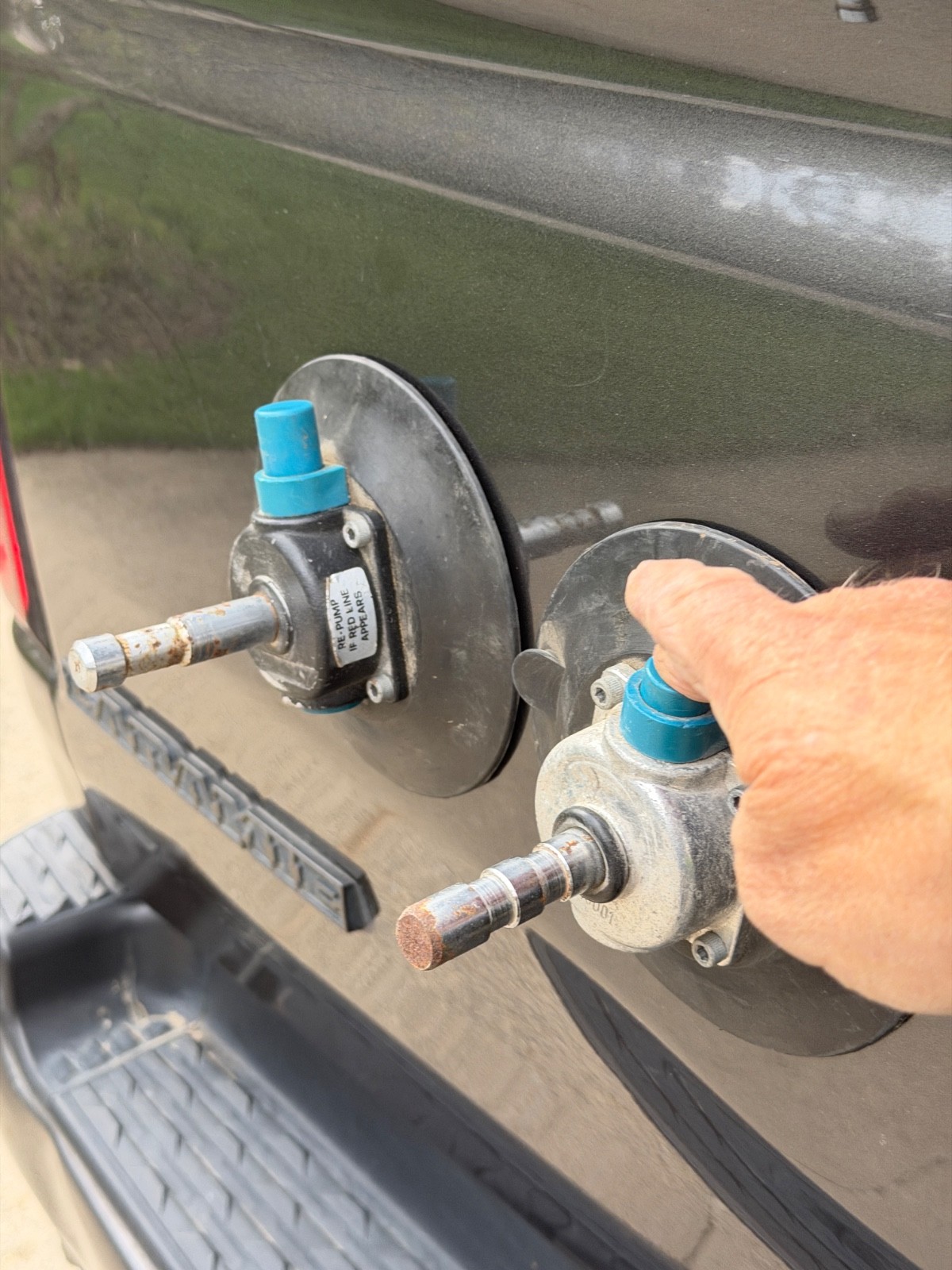 Automotive rigging suction mount kit for roller shots, static rig setups, and cr