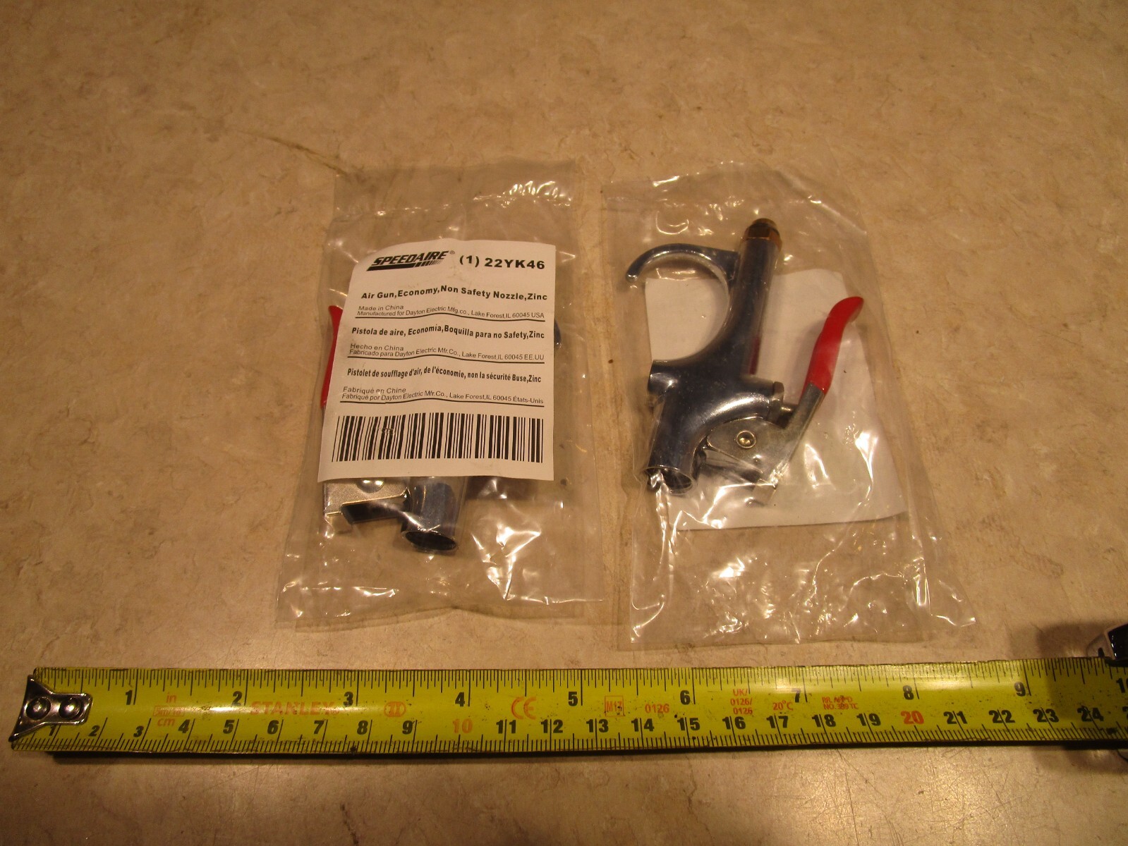 LOT OF 2 SPEEDAIRE 22YK46 THUMB LEVER AIR GUN, 3/8" EXTENSION, P0135