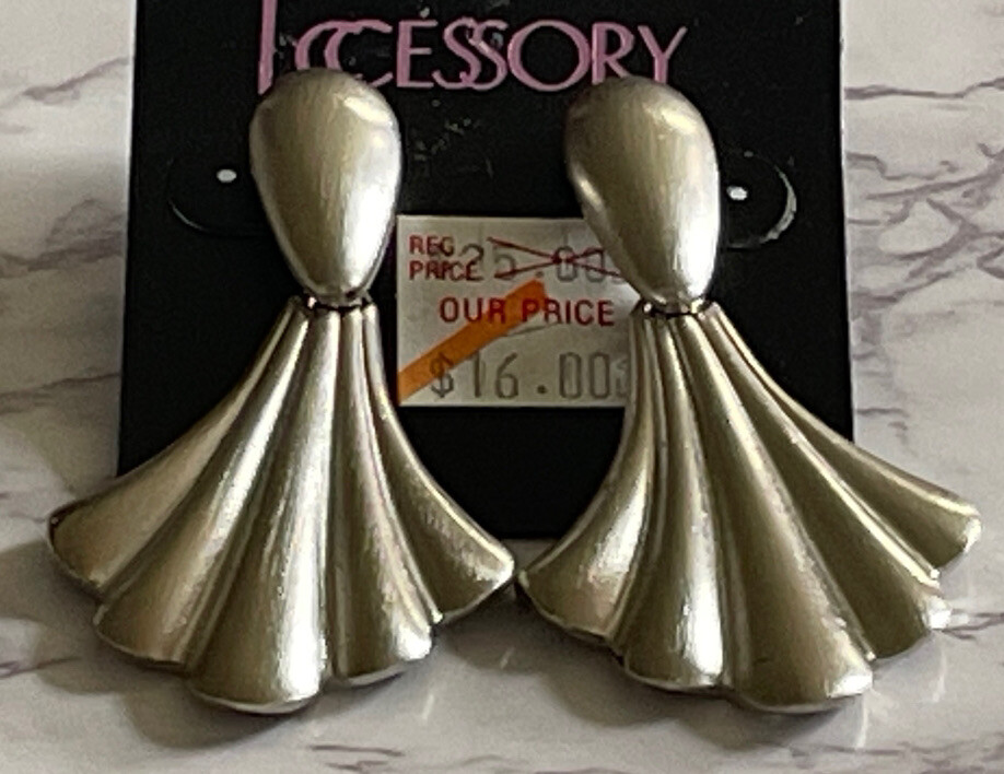 Vintage Silver  Tone Pierced  Earrings VS-45