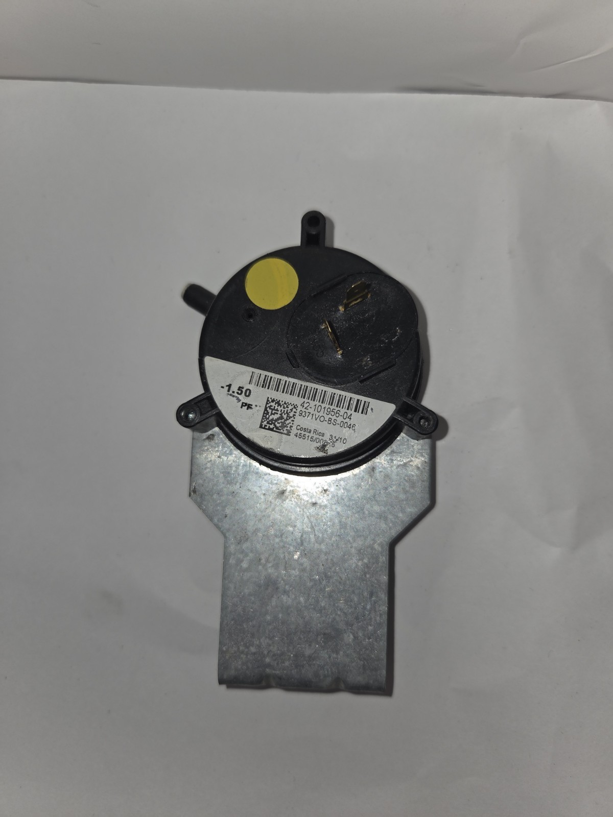 NEW GENUINE MPL 42-101956-04 PRESSURE SWITCH