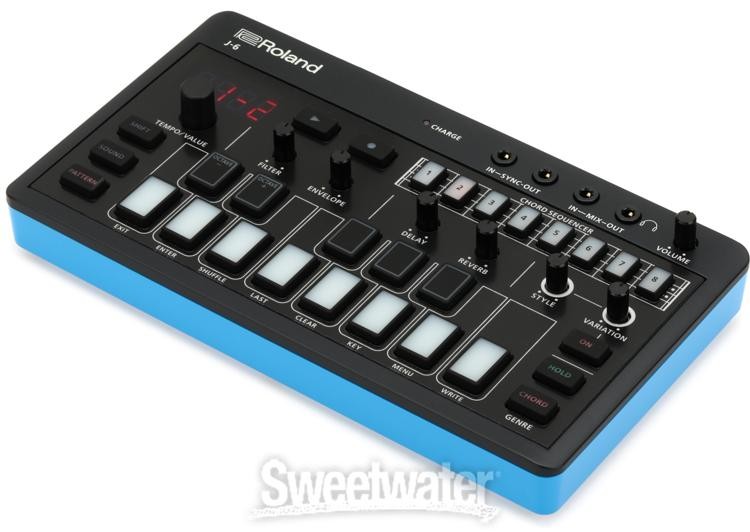 Roland AIRA Compact J-6 Chord Synthesizer