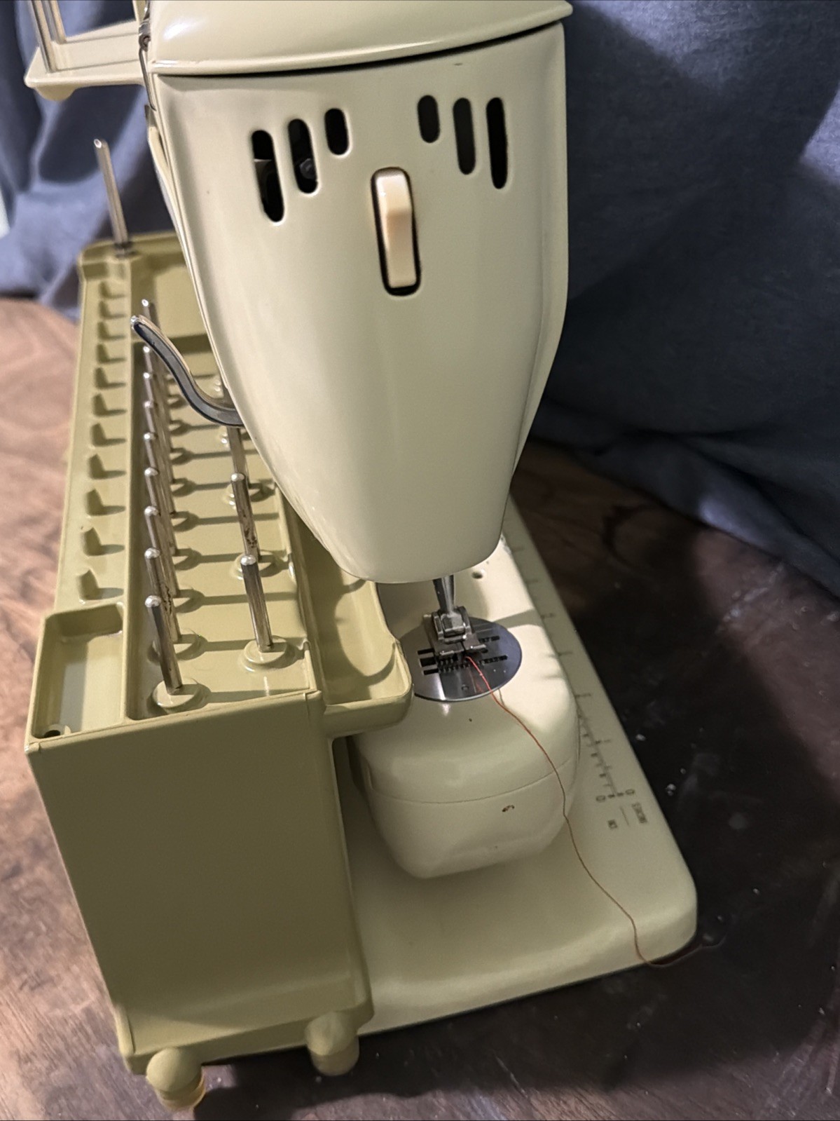 BERNINA Record 730 Record Sewing Machine w/extras * Vintage *