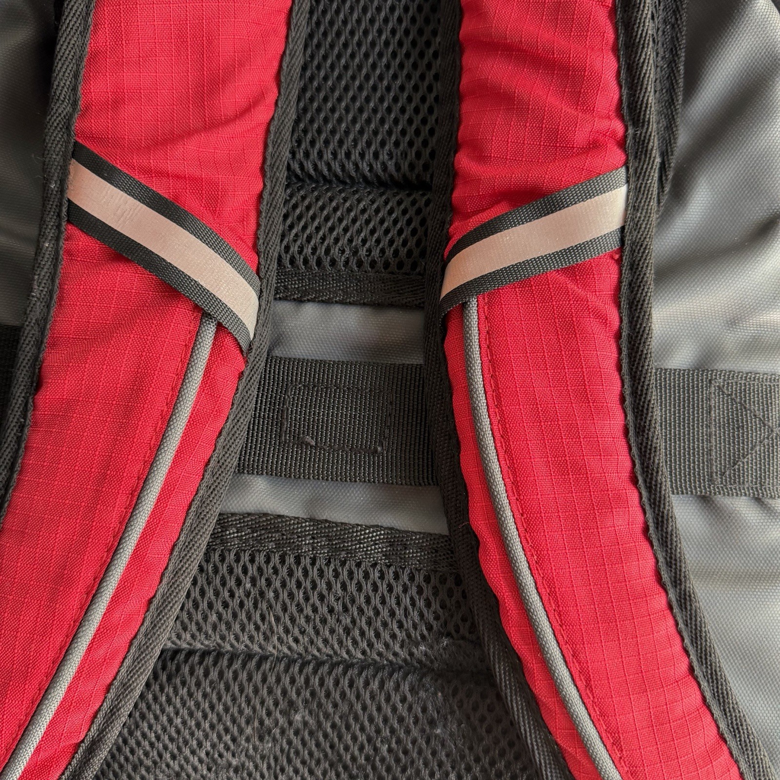 Swiss Tech Gray and Red Reflective Backpack Multiple Pockets School/Work/Hiking