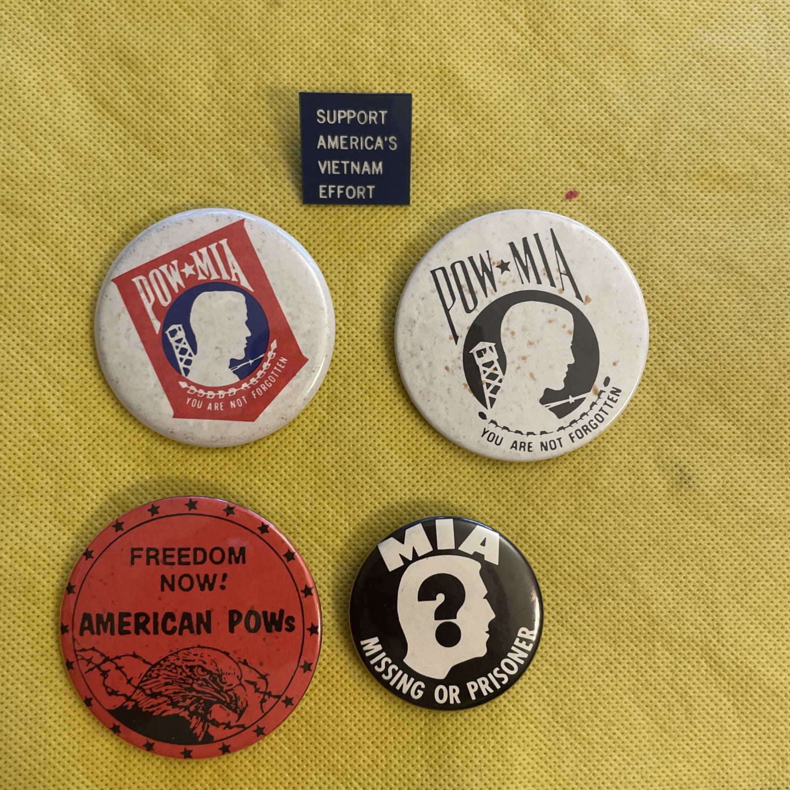 Vintage Lot Of 5  POW MIA Slogan Pinback Buttons