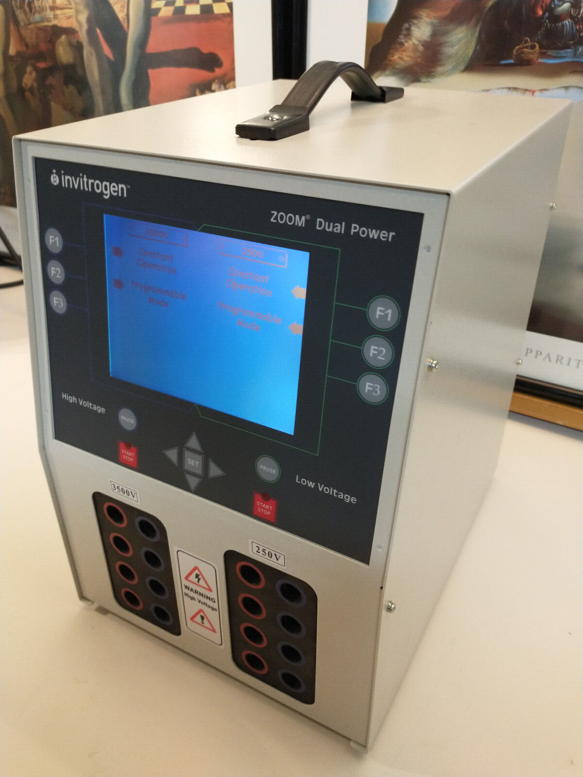 Invitrogen Zoom Dual Electrophoresis Power Supply USED
