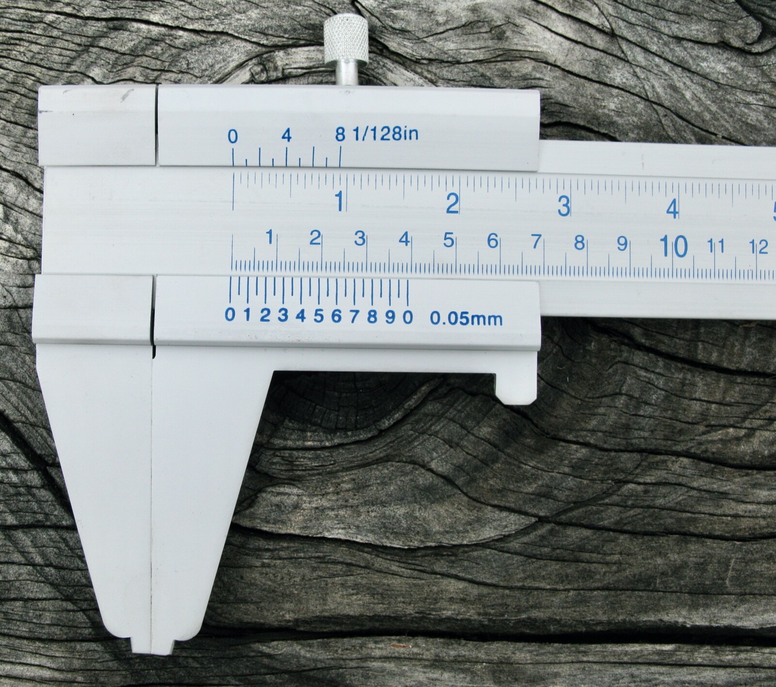 *** 24 Inch Cummins Industrial Tools Vernier Caliper ***