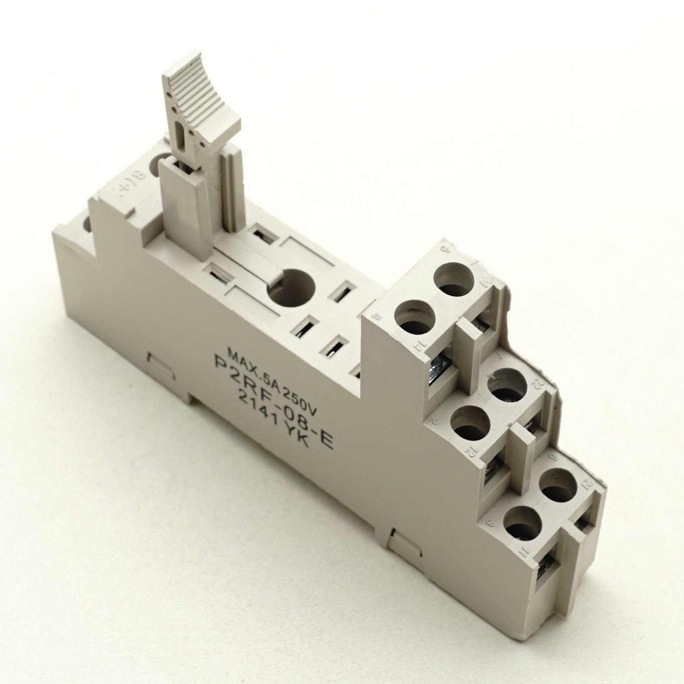 P2RF-08-E Relay Socket for G2R-2-SND G2R-2-S-ND(S) x 2PCS NEW