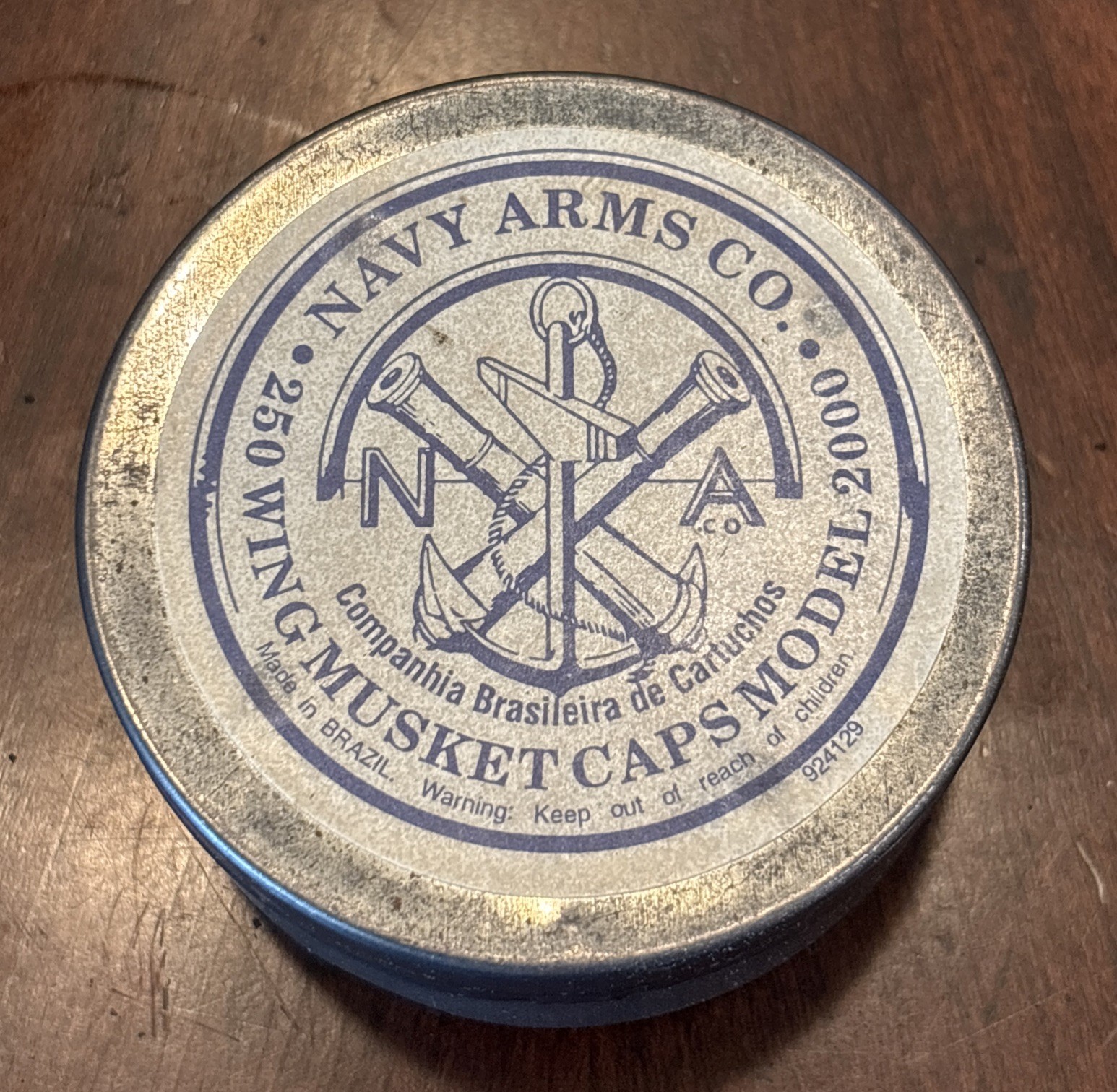Vintage Navy Arms Co 250 Wing Empty Musket Cap Tin - Model 2000 - Made In Brazil