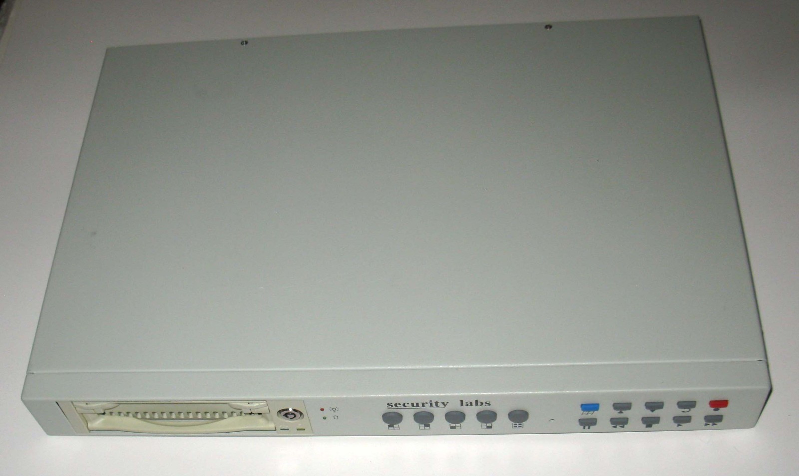 Security Labs SLD250 DVR Digital Video Recorder in Box Powers Up READ LISTING