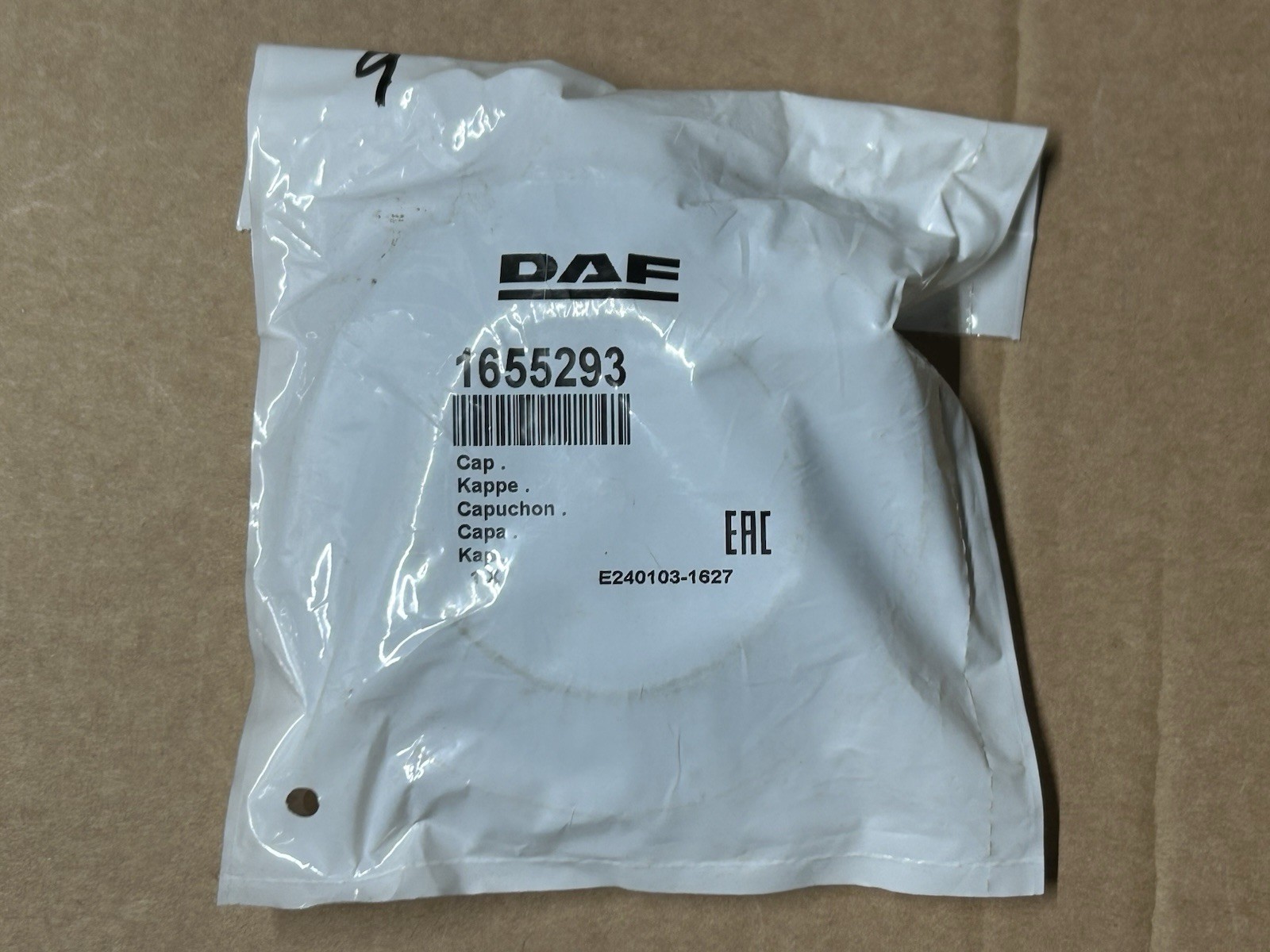Genuine DAF CF LF XF Headlamp dust cover 1655293