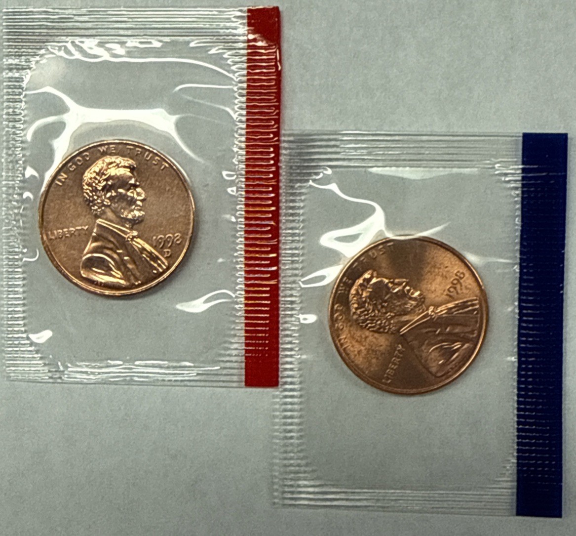 1998 P&D Lincoln Memorial Cent from Mint Set In MINT CELLO with Free Shipping
