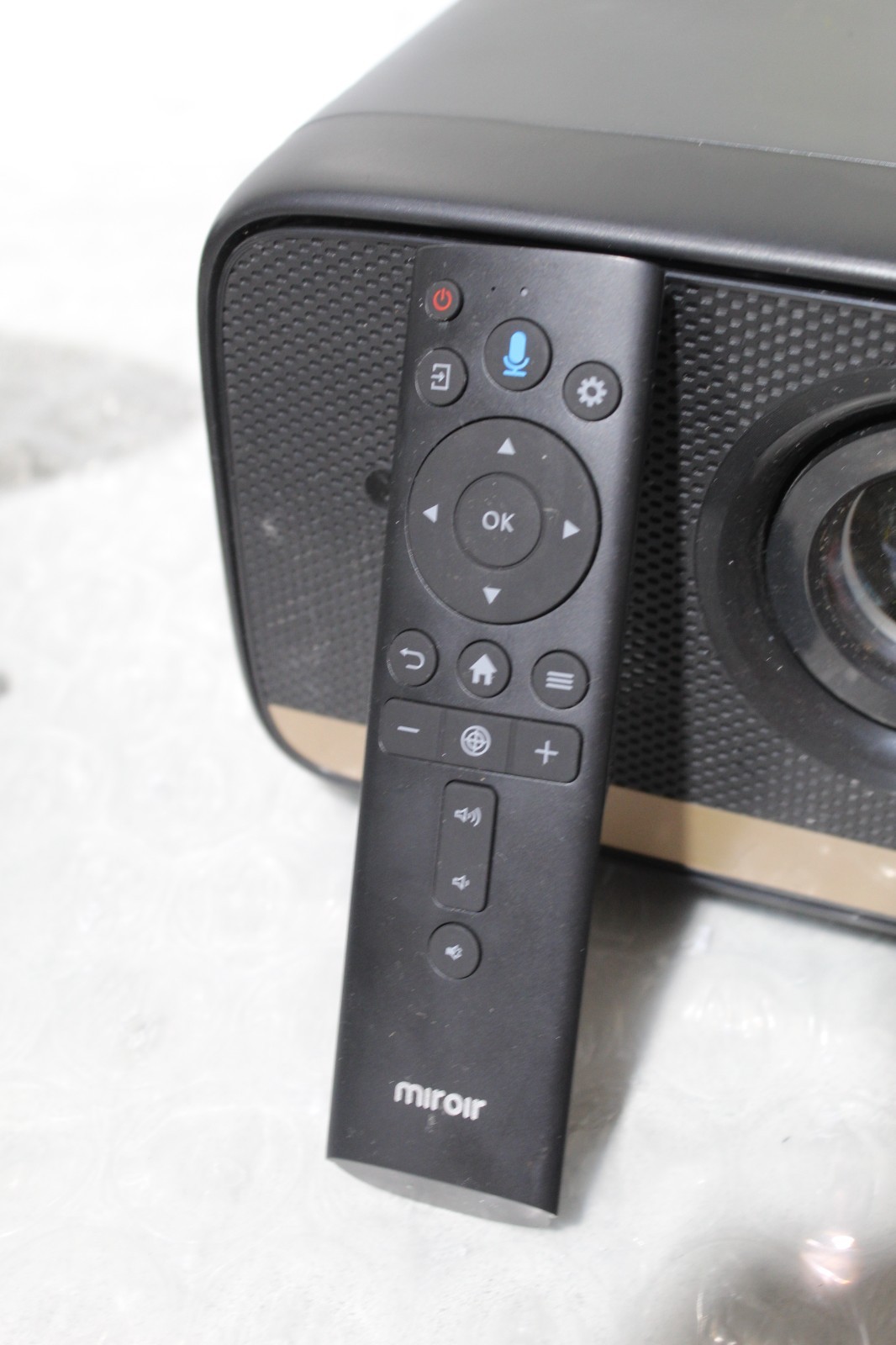 New MIROIR L810S Smart Projector L810S