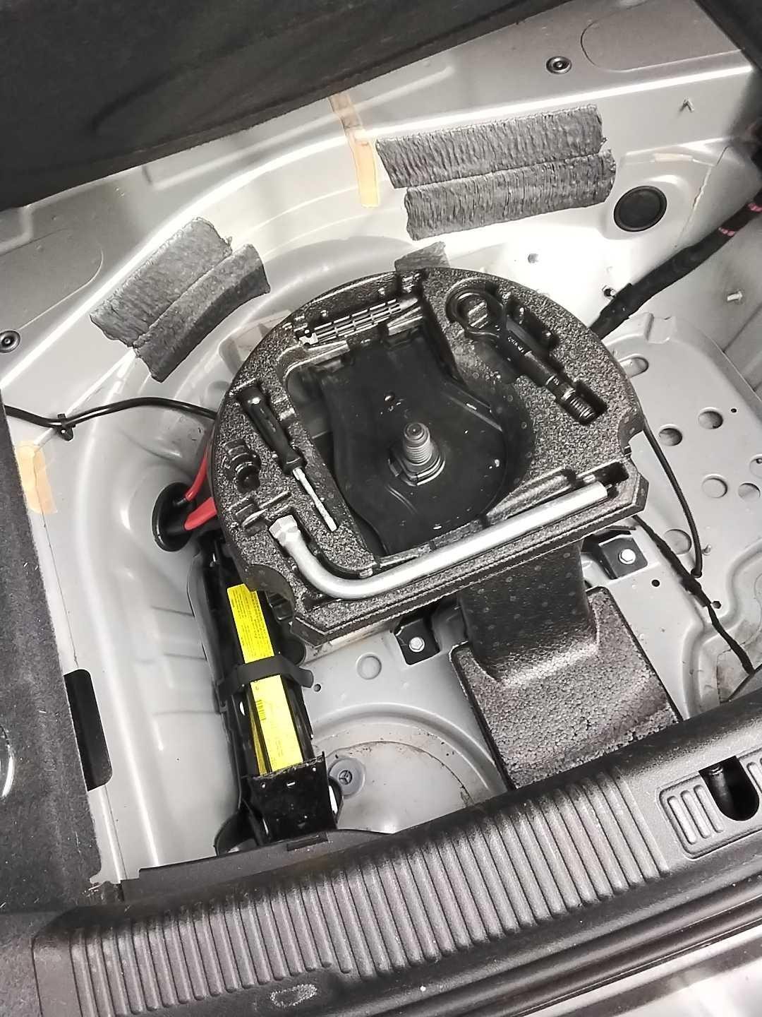 Used Floor Jack fits: 2012 Audi A6  Grade A