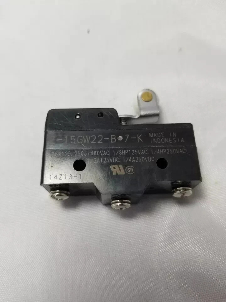 Z-15GW22-B 1NO + 1NC Hinge Roller Lever Micro Action Switch