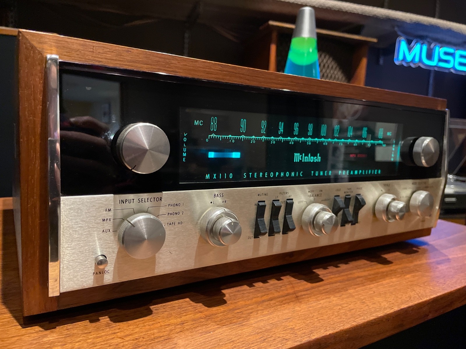 McIntosh MX-110Z Tube Preamplifier / Tuner, Pro Restored, Nice Condition
