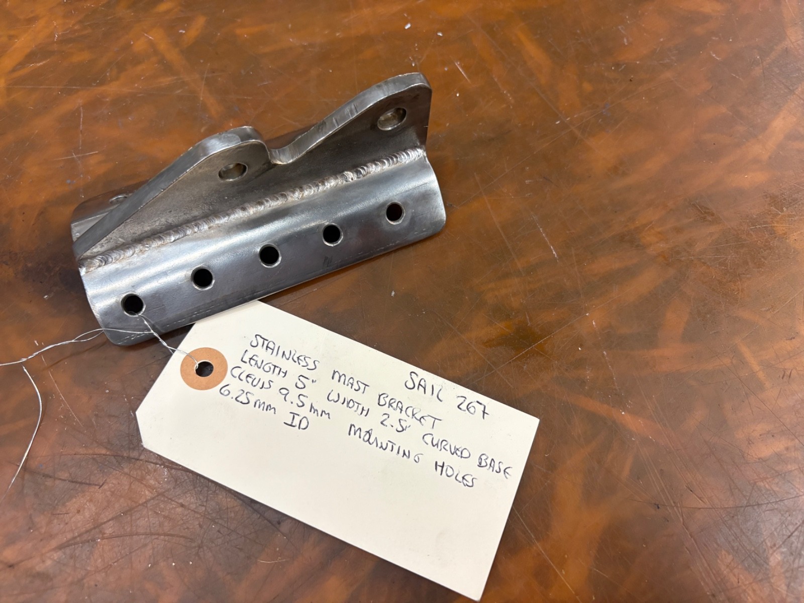 STAINLESS MAST BRACKET LENGTH 5" WIDTH 2.5" CURVED BASE CLEVIS 0.37" (9.5MM)...