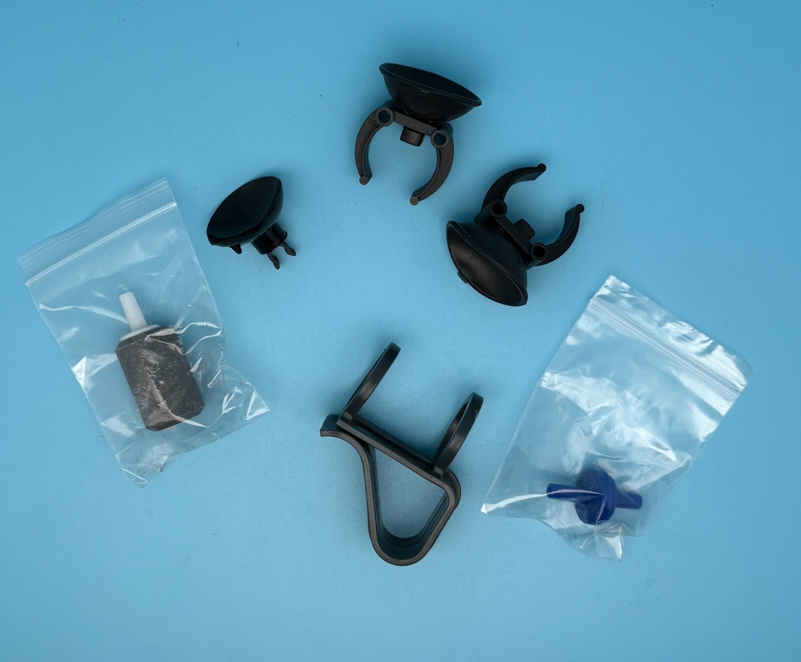 Aquarium Accessories - Air Stone/Heater Suction Cups/ Siphon Clip/etc - Lot 6