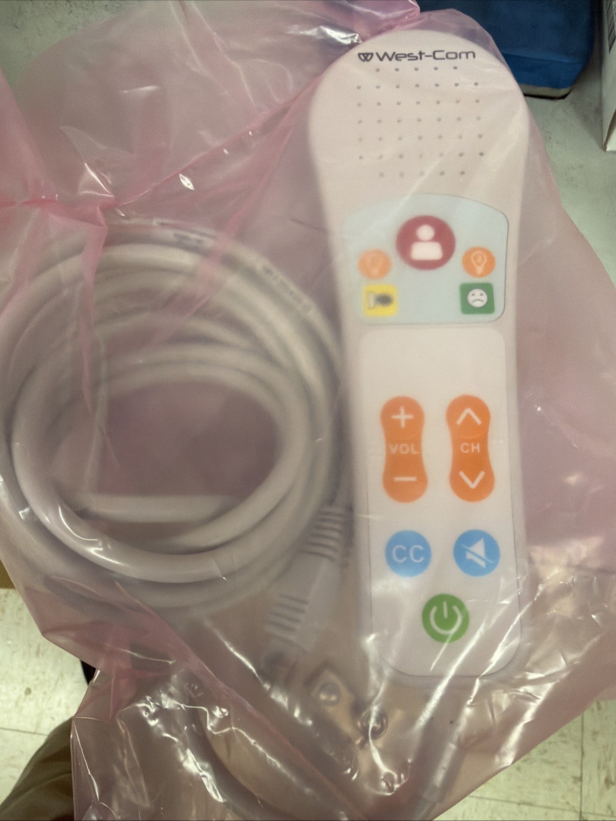 CURBELL #1715 / West-com PILLOW SPEAKER/TV CONTROLLER RJ45 Connector