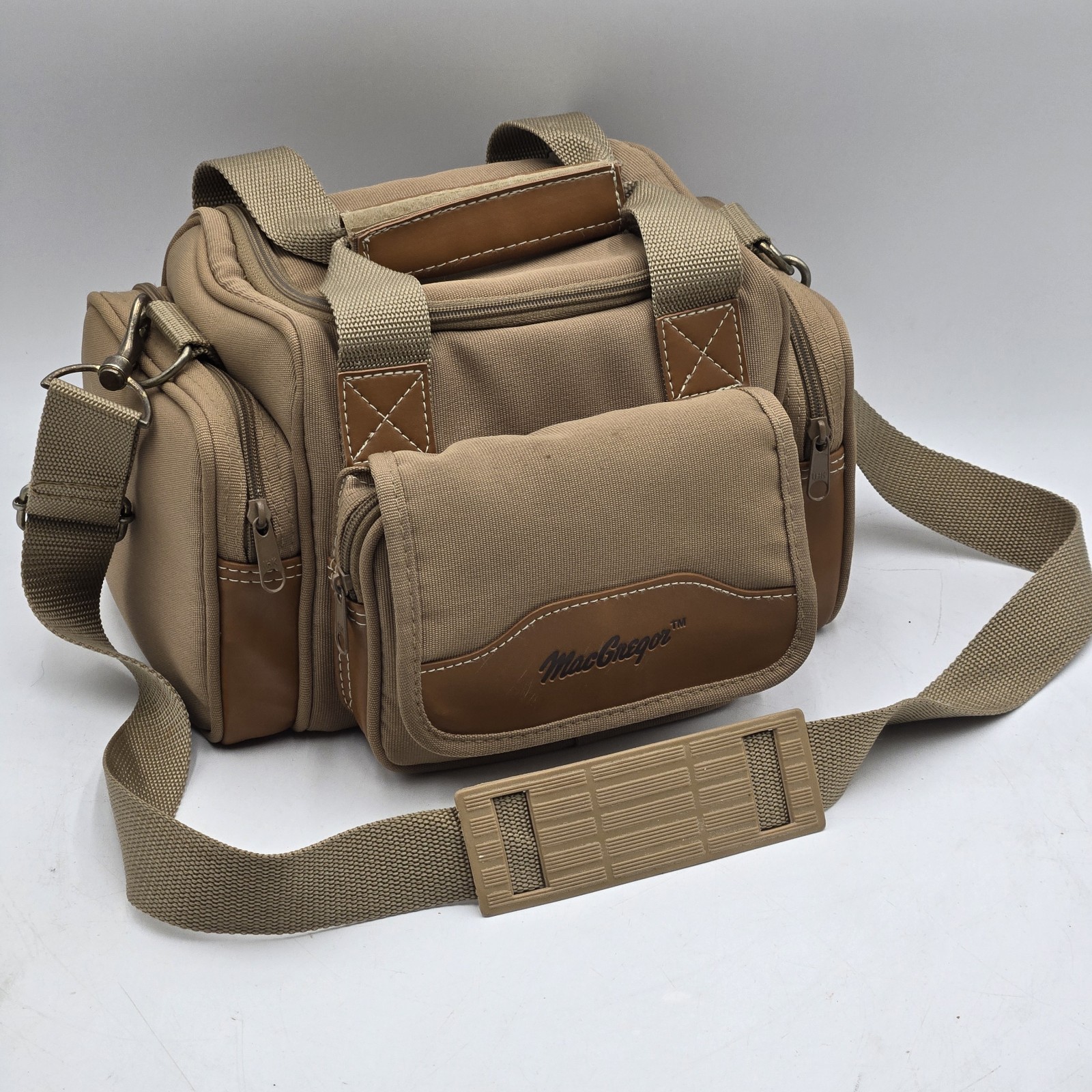MacGregor Canvas and Leather Camera Padded, Clean, Tough, Excellent Condition