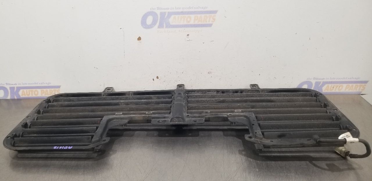 18 CHEVY SILVERADO 1500 5.3L AIR SHUTTER ASSEMBLY