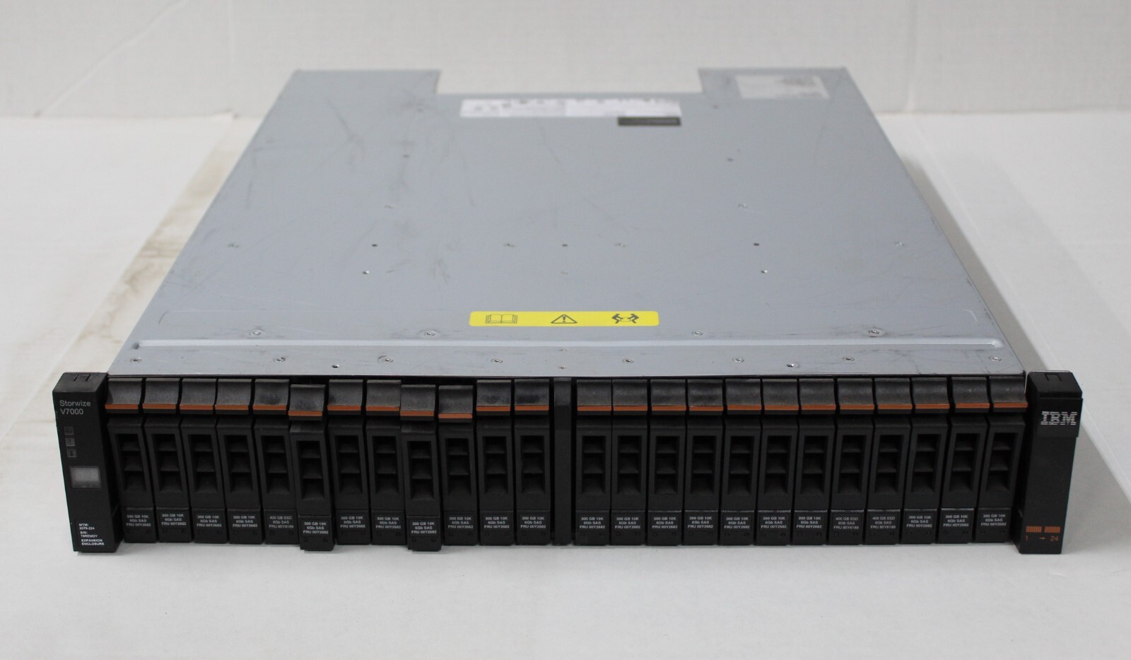 IBM Storwize V7000 G2 2076-224 24 Bay Expansion Enclosure