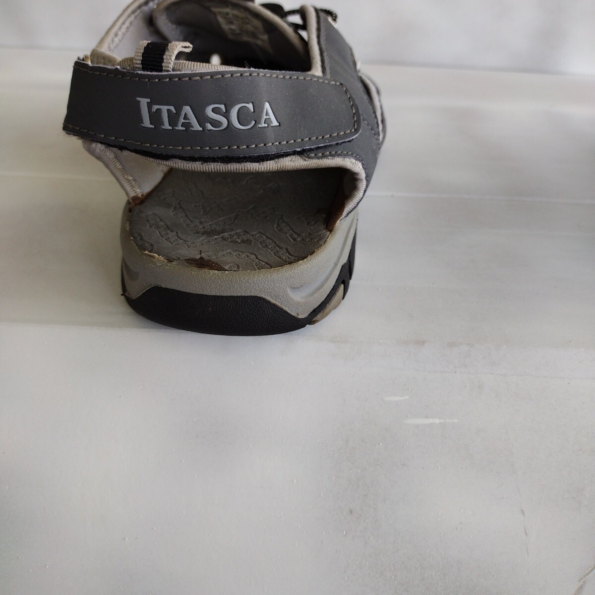 Itasca Charcoal Sandals Men's Size 12
